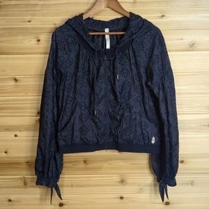 Free People Movement Women's Jacket Large Blue Schiffli Hood Eyelet Windbreaker